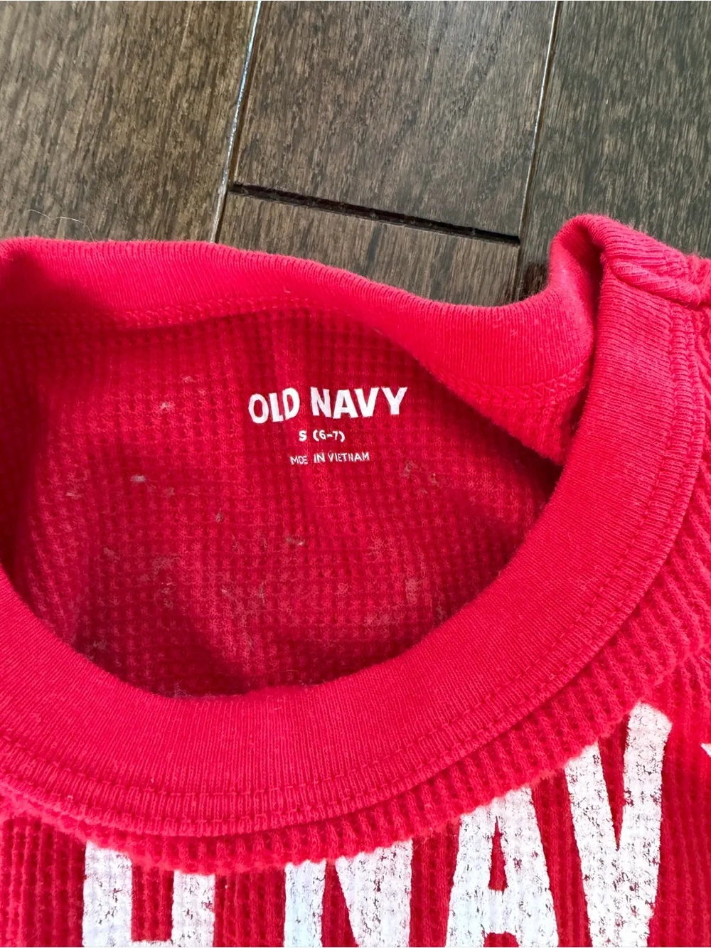 Old Navy Red Long-Sleeve Waffle Knit California Graphic Tee